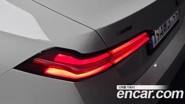 BMW 5 Series 2024 — ფოტო 2/31
