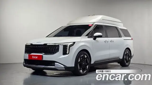 Kia Carnival 2024 — Şəkil 17/20