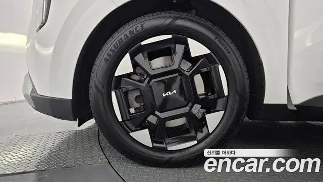 Kia Carnival 2024 — Şəkil 4/20