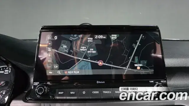 Kia Seltos 2019 — Şəkil 18/30
