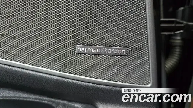 BMW M3 2025 — Photo 3/33