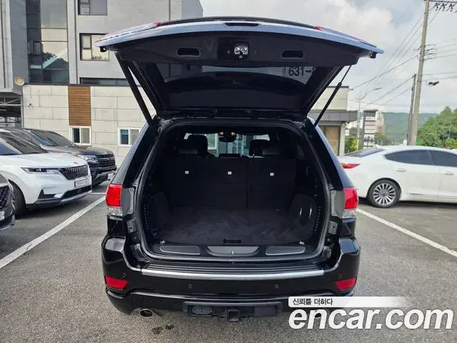 Jeep Grand Cherokee 2021 — Şəkil 2/20
