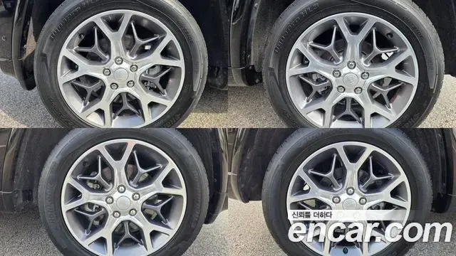 Jeep Grand Cherokee 2021 — Şəkil 12/20