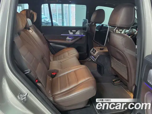 Mercedes-Benz GLS-Class 2021 — Photo 3/18