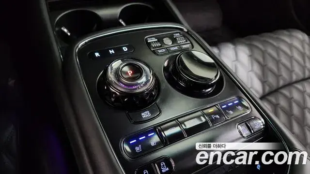 Genesis G90 2024 — Фото 9/20