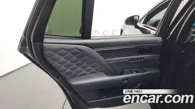 Genesis G90 2024 — Photo 9/38