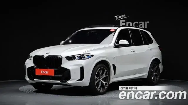 BMW X5 2023 — Photo 30/34