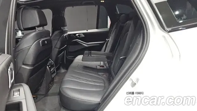 BMW X5 2023 — Photo 34/34