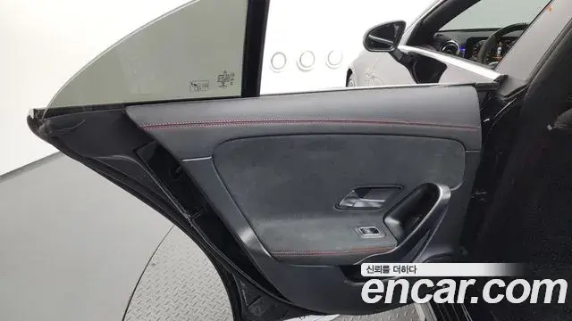 Mercedes-Benz CLA-Class 2021 — ფოტო 20/31