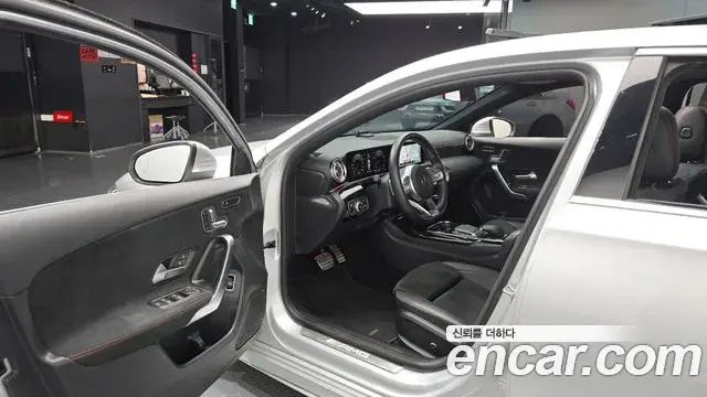Mercedes-Benz A-Class 2021 — Фото 10/20