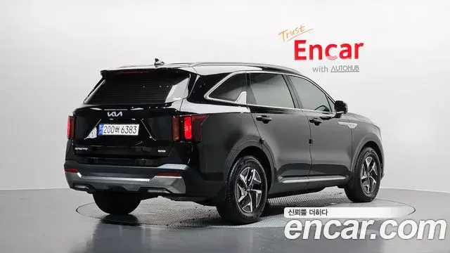 Kia Sorento 2023 — Şəkil 9/30