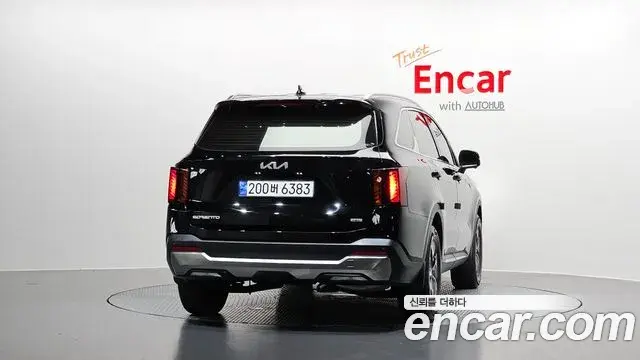 Kia Sorento 2023 — Şəkil 3/30