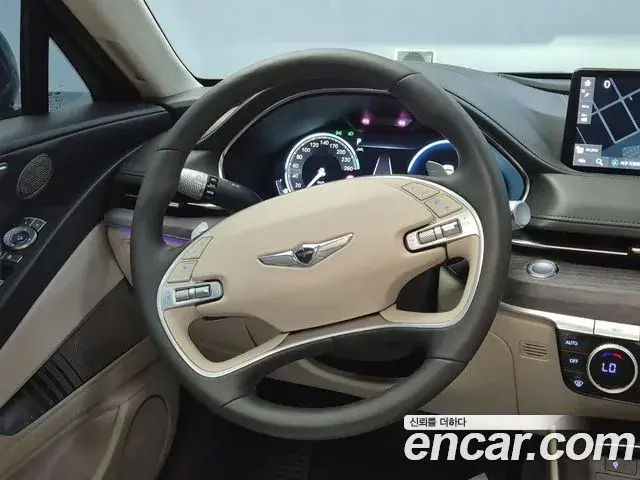 Genesis G80 2022 — ფოტო 13/18