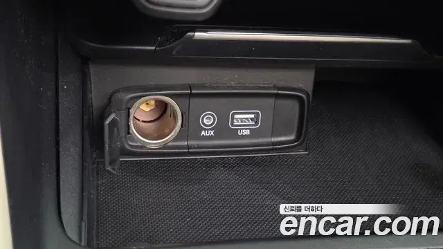Genesis G70 2018 — Photo 24/38