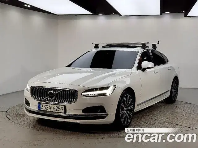 Volvo S90 2022 — Photo 5/20