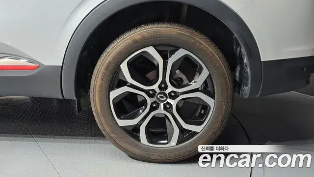 Renault Samsung XM3 2022 — ფოტო 12/34