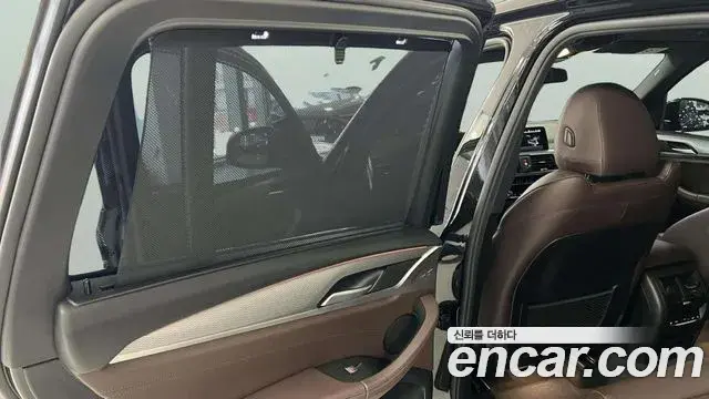 BMW X3 2020 — ფოტო 9/16
