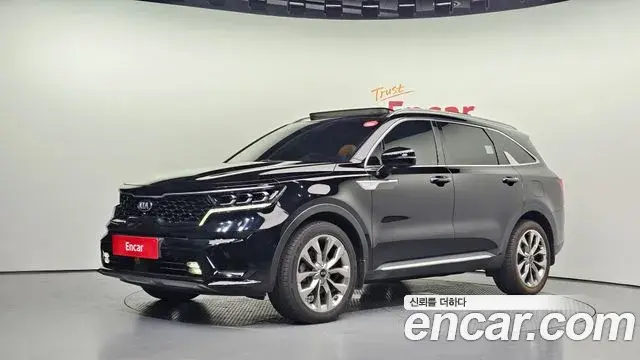Kia Sorento 2021 — Фото 1/20