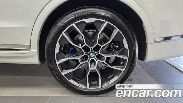 BMW X7 2025 — Şəkil 12/38