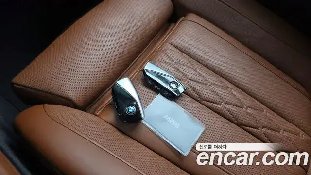 BMW X7 2025 — Şəkil 13/38
