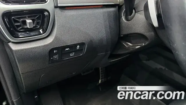 Kia Sorento 2021 — Фото 18/20