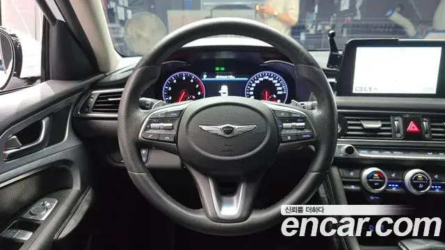 Genesis G70 2019 — Photo 25/30