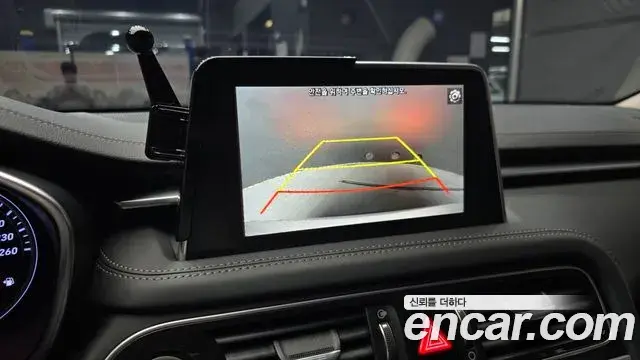Genesis G70 2019 — Photo 4/30