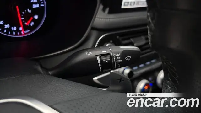 Genesis G70 2019 — Photo 22/30