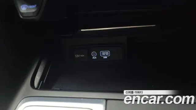 Genesis G70 2019 — Photo 16/30