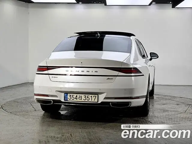 Genesis G90 2023 — Şəkil 1/20