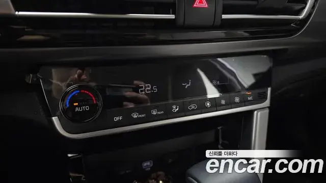 Kia Seltos 2021 — Şəkil 23/30