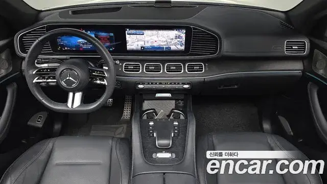 Mercedes-Benz GLE-Class 2023 — Photo 3/37