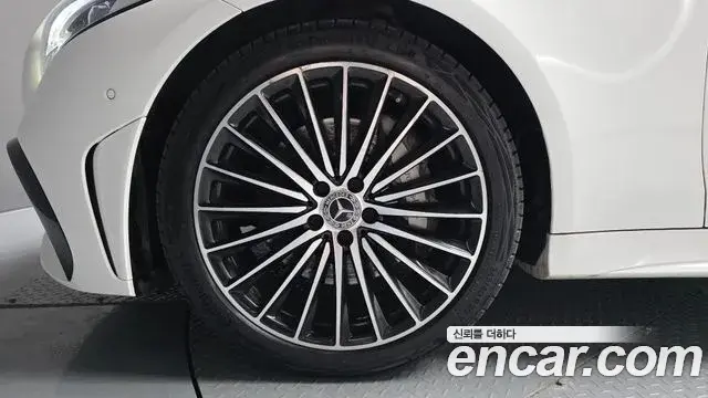 Mercedes-Benz CLS-Class 2023 — Фото 5/20