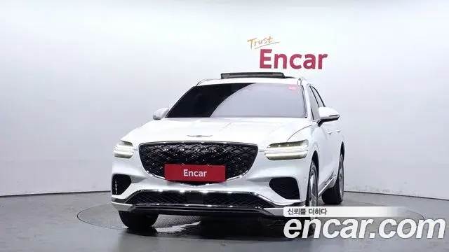 Genesis GV70 2024 — ფოტო 16/33