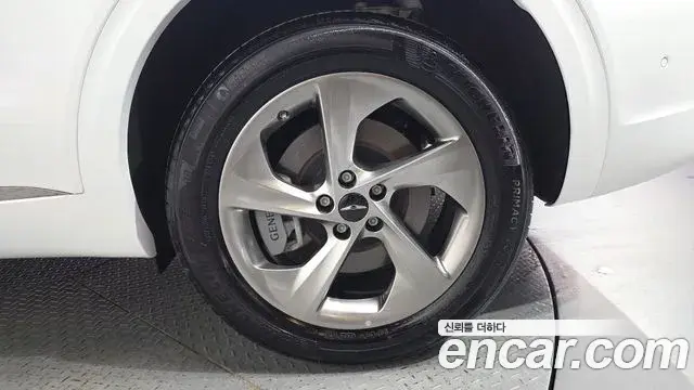 Genesis GV70 2024 — ფოტო 10/33