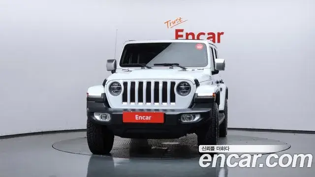 Jeep Wrangler 2020 — Фото 3/20
