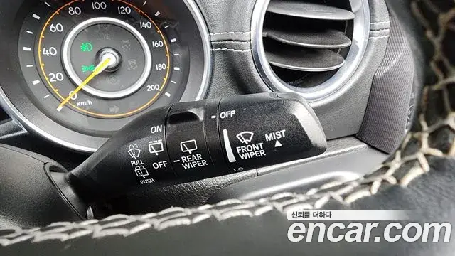 Jeep Wrangler 2020 — ფოტო 9/34