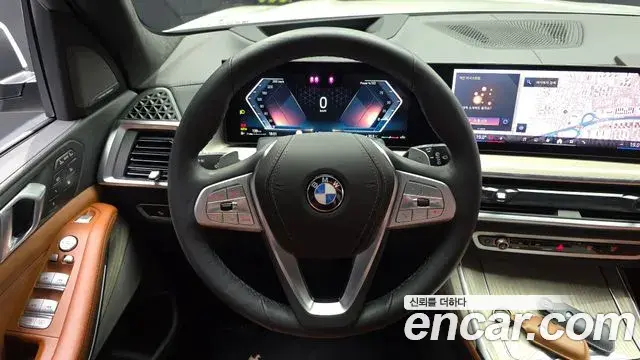 BMW X7 2025 — Фото 14/20