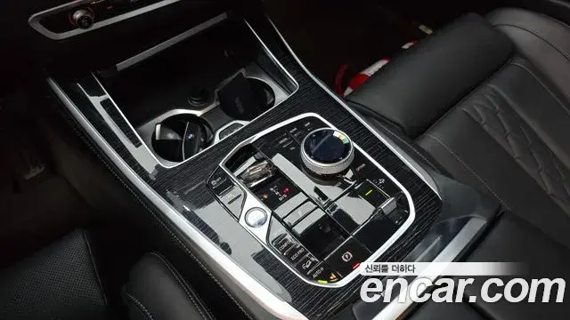 BMW X5 2025 — Photo 23/30