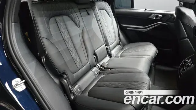 BMW X5 2025 — Photo 22/30