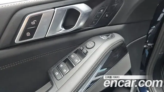 BMW X5 2025 — Photo 6/30