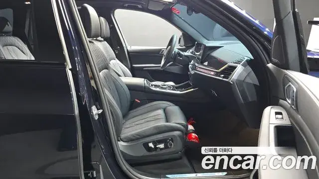 BMW X5 2025 — Photo 9/30