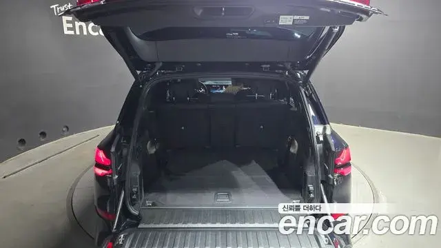 BMW X5 2025 — Photo 27/30