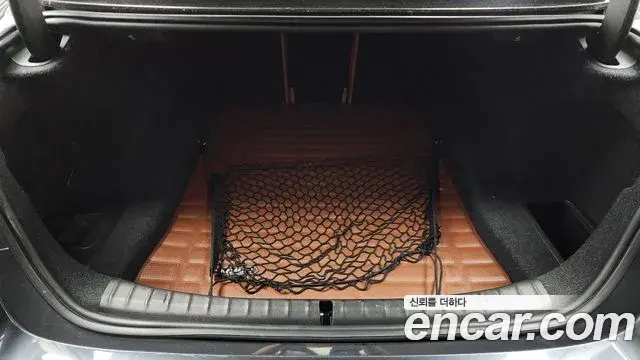 BMW M5 2018 — Şəkil 30/32