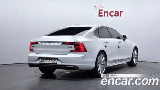 Volvo S90 2020 — Photo 4/20