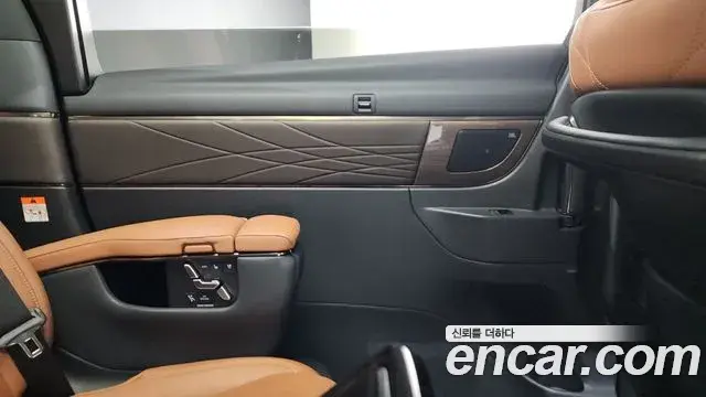 Toyota Alphard 2024 — ფოტო 2/40