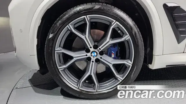 BMW X5 2023 — ფოტო 5/34