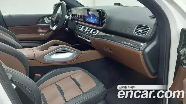 Mercedes-Benz GLE-Class 2025 — Photo 9/17