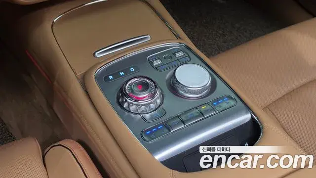 Genesis G90 2024 — Şəkil 3/20