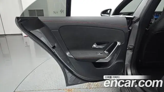 Mercedes-Benz CLA-Class 2024 — Photo 19/30